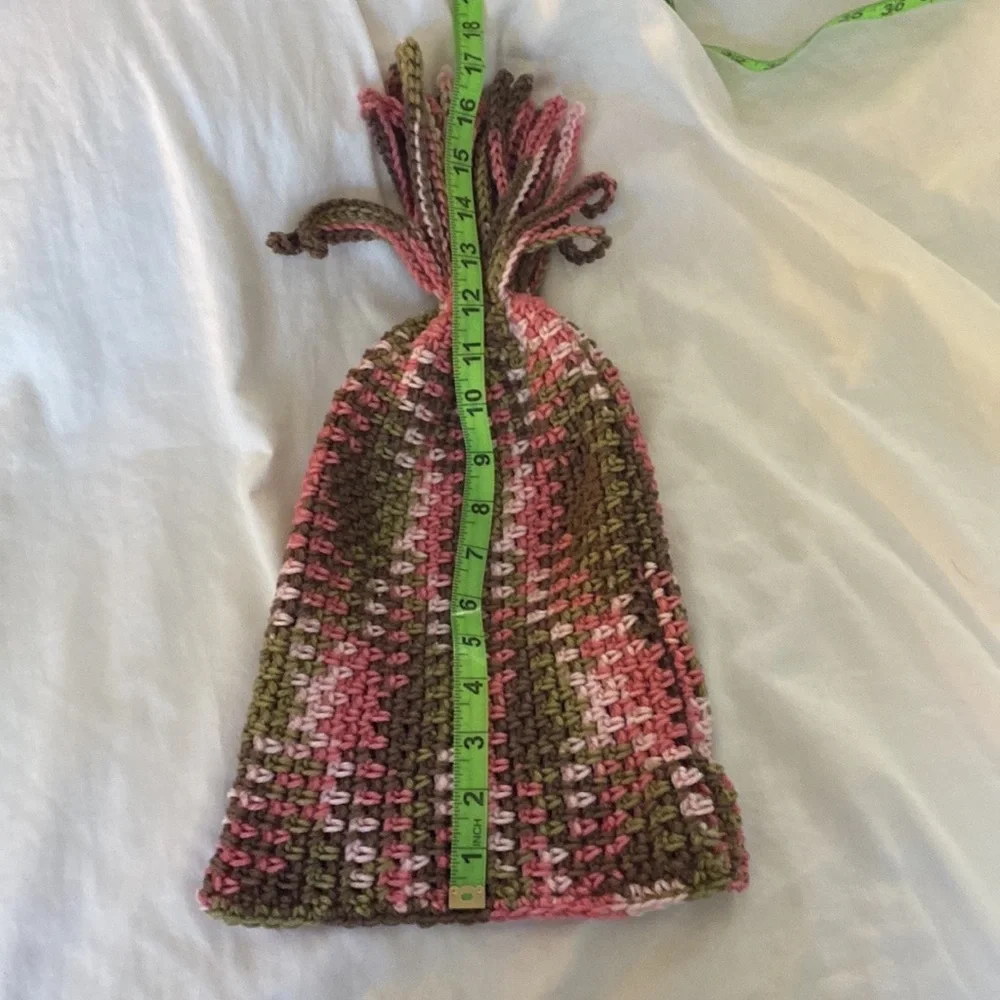 Handmade Crochet Pink Camouflage Fun Fringe Beenie Ski Hat Toboggan One size - Picture 2 of 3